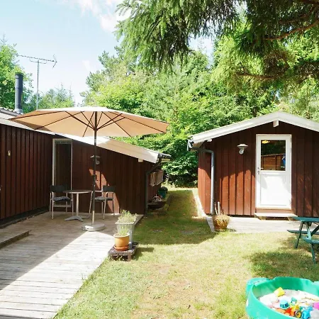 Holiday home V *